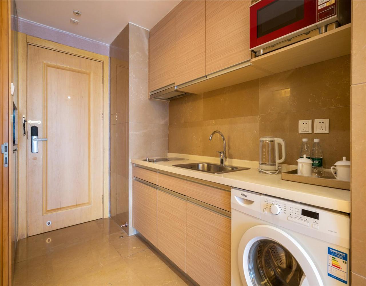 Beijing Yongli International Service Apartment Пекин Экстерьер фото